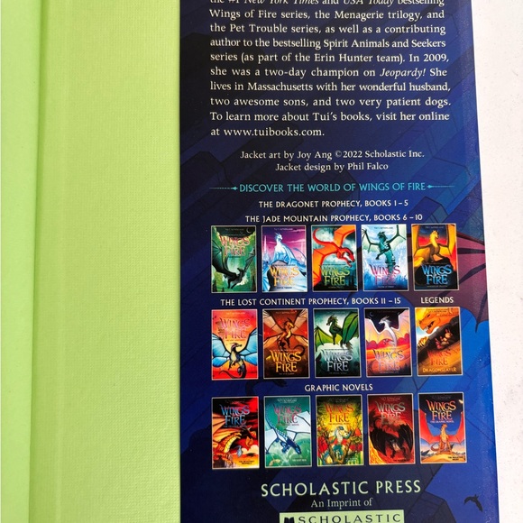 NEW! Wings of Fire Book 15 “The Flames of Hope” hardcover by Tui T. Sutherland - Picture 4 of 4